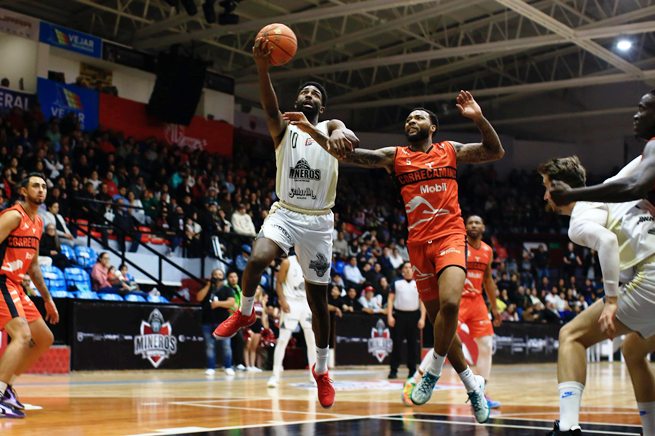 Un juego espectacular 518094682 1152521126901304 8172549022417750348 n