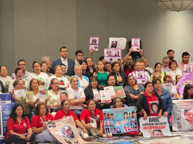 Integrantes de la Unión y Red Nacional de Búsqueda de Personas Union y red