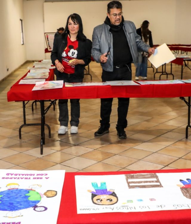 Mónica Romo Rangel y Héctor Pérez Luna, jurados jurado calificador