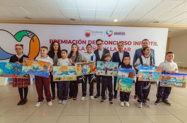 Los más destacados dibujos expuestos por las y los niños en ceremonia con autoridades estatales sin nnnn