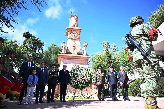 Ofrenda floral WhatsApp Image 2025 09 13 at 12.30.19 PM