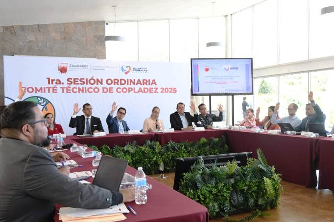 Sesión de consejeros WhatsApp Image 2025 10 14 at 2.30.54 PM