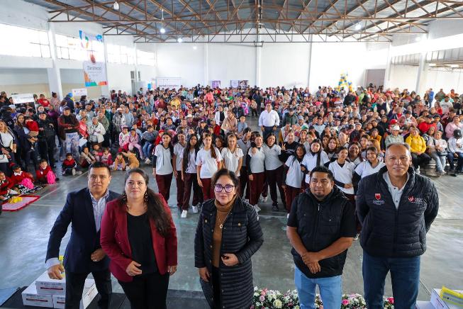 Acercan beneficios de manera directa y sin intermediarios WhatsApp Image 2025 11 10 at 4.01.09 PM