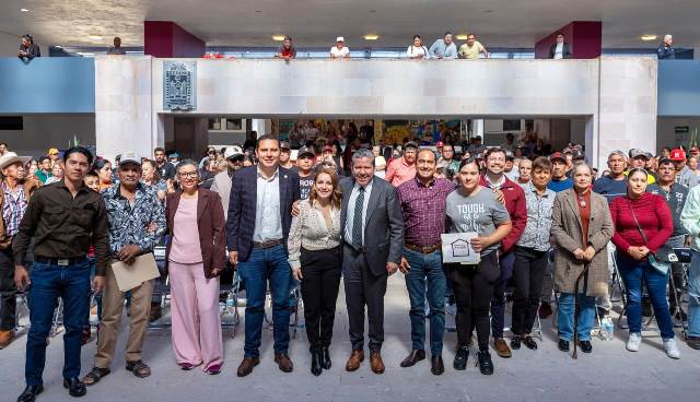 El acto se realizó en el patio central de la Presidencia Municipal de Gudalupe WhatsApp Image 2025 11 17 at 4.53.56 PM