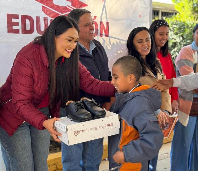 Las entregas avanzan en varios municipios WhatsApp Image 2025 12 05 at 2.09.42 PM