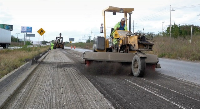 Esta zona recibirá 7 mil 113 mdp para atender 2 mil 110 km de carreteras federales WhatsApp Image 2026 02 03 at 2.30.14 PM