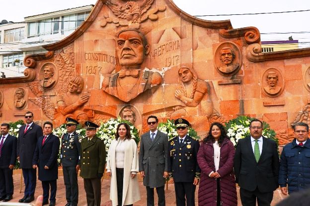 Autoridades civiles y castrenses, en la ceremonia WhatsApp Image 2026 02 05 at 1.38.51 PM