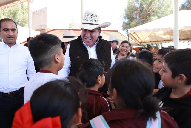 Apoyo a la educación WhatsApp Image 2026 02 18 at 4.37.26 PM