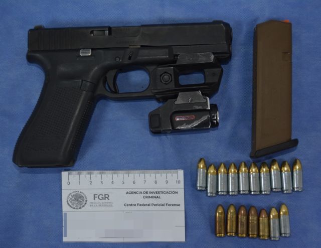 Foto cortesía FGR armas cortas y cartuchos