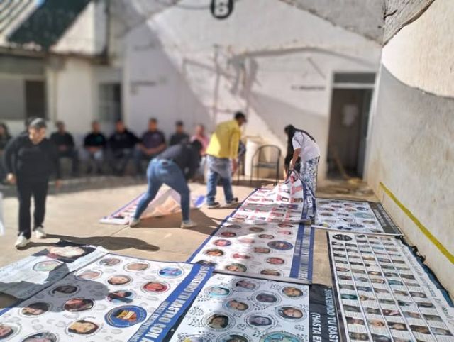 Mostraron las cédulas de búsqueda a los internos busqueda centro santa monica copy