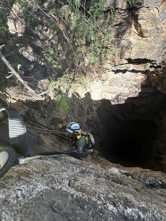 Descenso a tiros de mina concavidad