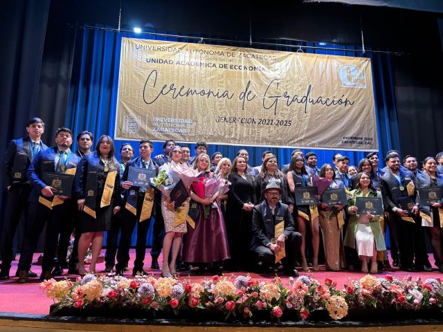 Acto de entrega de documentos econmistas