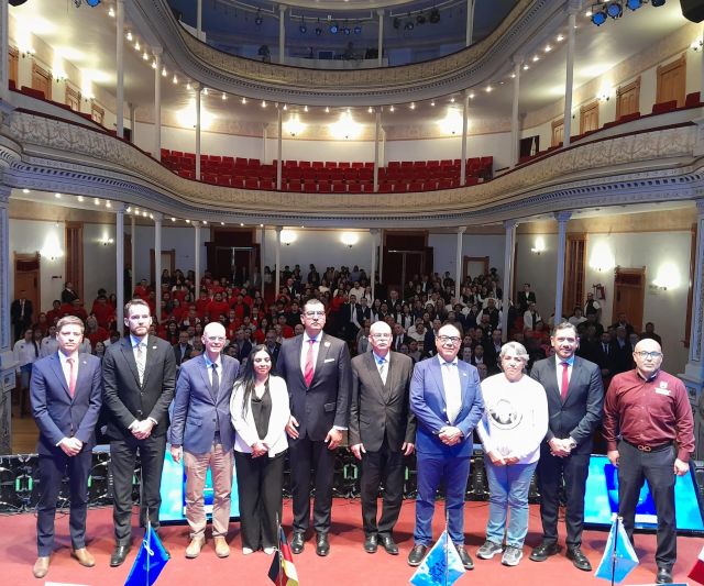 El evento se realizó en el teatro Fernando Calderón el evento se