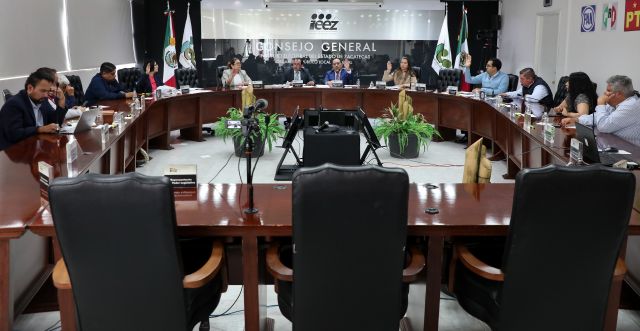 Sesión del Innstituto Electoral del Estado ieez