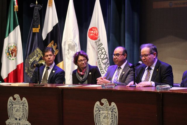 En el teatro Fernando Calderón fue presentado el texto presentacion