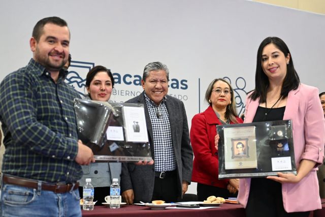 En la clausura de la reunión de los sistemas DIF reconocimientos copy
