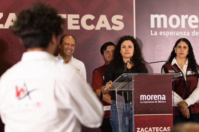 Luisa María Alcalde Luján respondió las interrogantes de reporteros de los medios de información de Zacatecas respuestas de Luisa