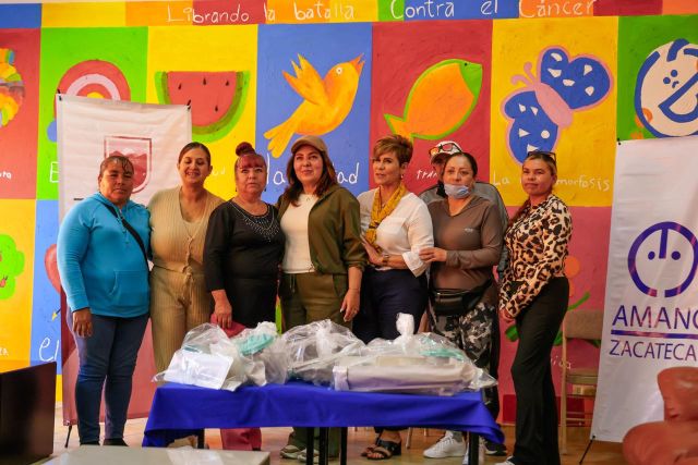 Acto para la entrega de los componentes del paquete sara amarc