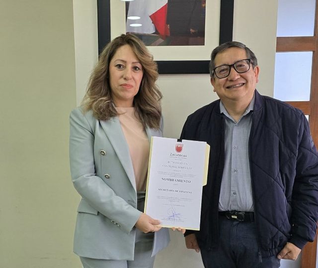 Foto cortesía Gobierno del Estado ruth y ricafdo Sefin
