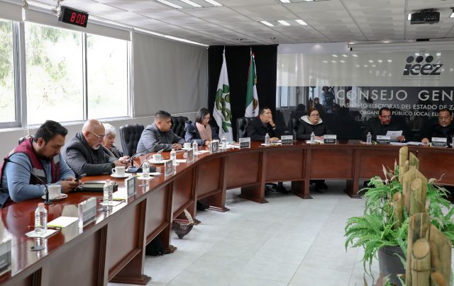 Sesionó el Consejo General del IEEZ sesion extraord del IEEZ