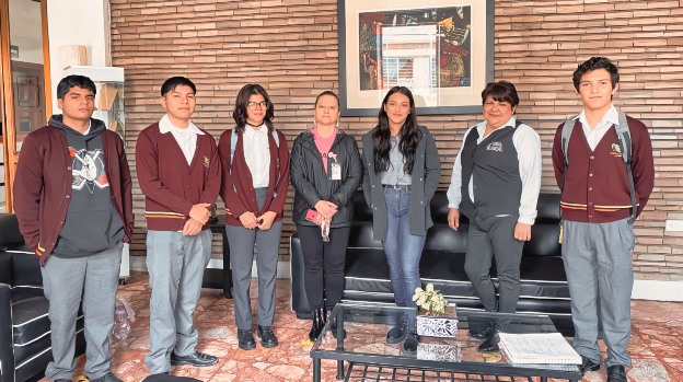 Teoría y práctica 0e27a330 3e0c 47f7 b40a 96a5fe8f90e6