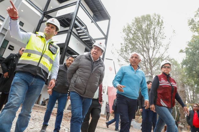 Recorrido de reconocimiento por las obras en Jerez aqui van