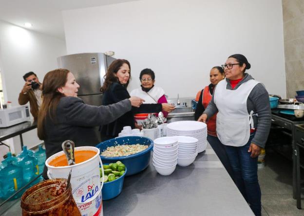 Desde el Gobierno de Zacatecas se surtirán decenas de canastas básicas cada mes d782ca34 4c11 4106 97e3 d71337377bd0