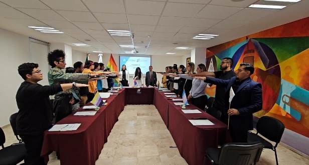 Toma de protesta CDHEZ 37