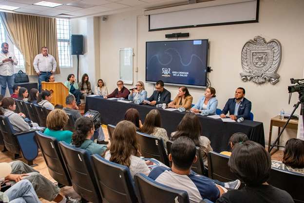 Encuentro informativo WhatsApp Image 2025 05 07 at 5.20.49 PM copy