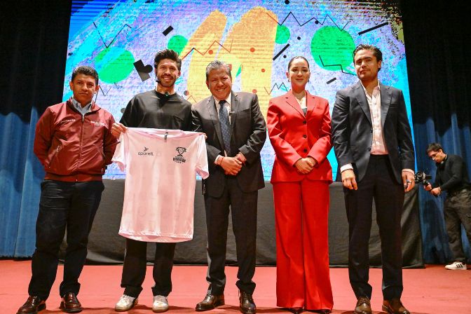 El evento se realizó en el Teatro Fernando Calderón WhatsApp Image 2025 07 02 at 1.52.55 PM