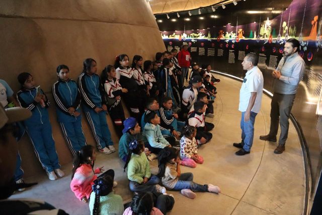 En los recorridos, 45 estudiantes de secundarias de la demarcación abretumente