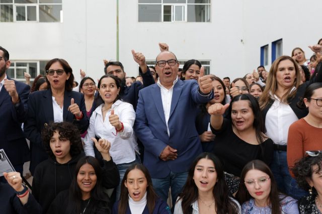 En su casa académica, el aspirante a dirigir la UAZ apoyo