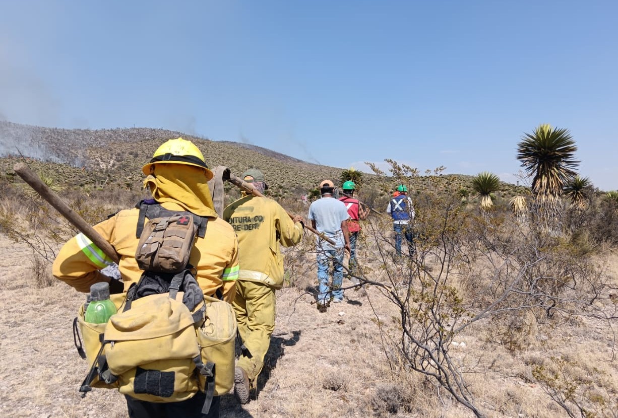 Fotos cortesía de Protección Civil bombero brigadas