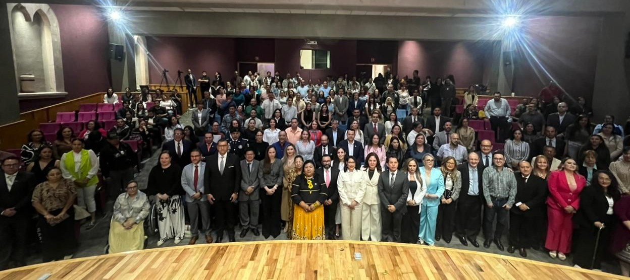 Asisten de toda la República dos de cdhez