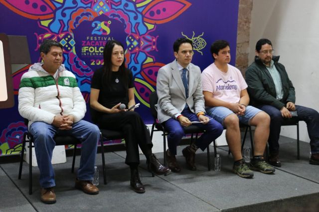 Rueda de prensa sobre el Festival del Folclor el festival