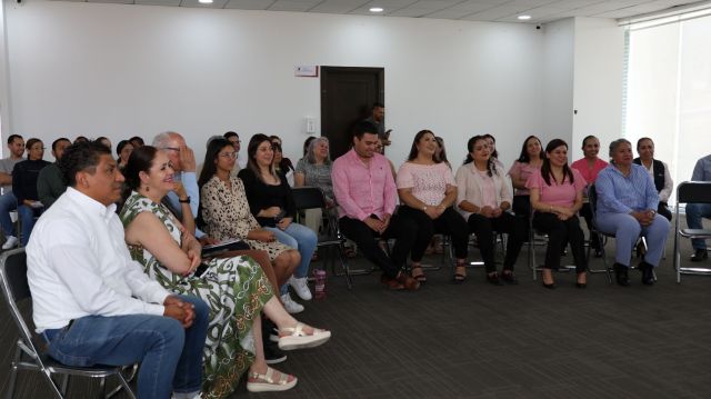 Auditorio SSZ hipert y corazon