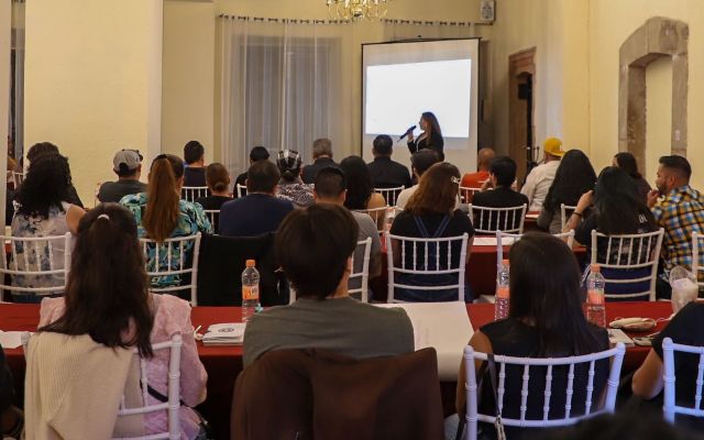 Asistencia al curso de Secturz para el sector restaurantero participacioness