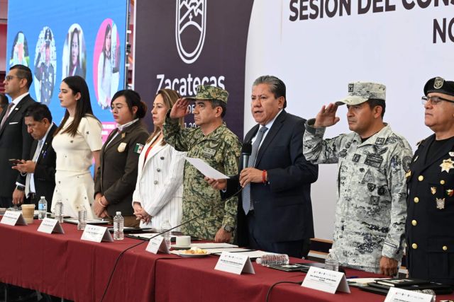 Fotos cortesía Gobierno de Zacatecas saludando gob