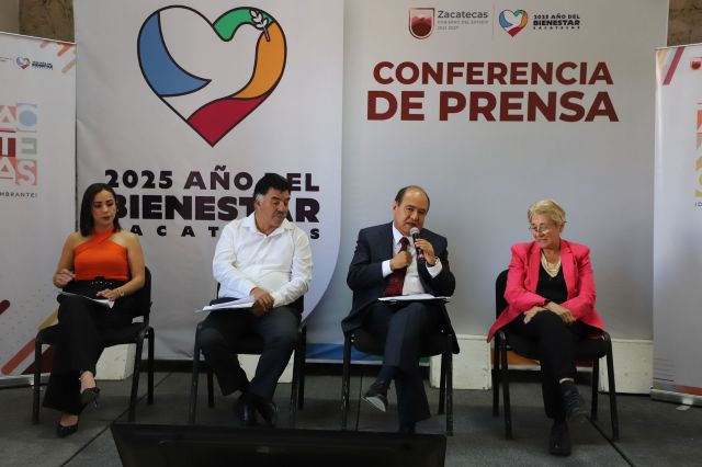 Se ofreció rueda de prensa encabezada por el secretario de Turismo, Le Roy Barragán secretario sss