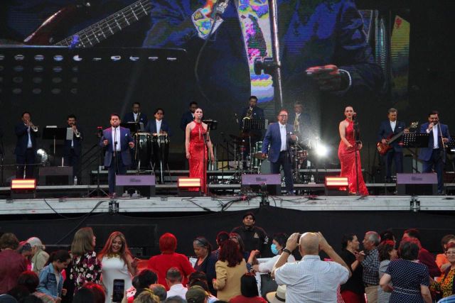 Gran público apreció el concierto toda orquesta